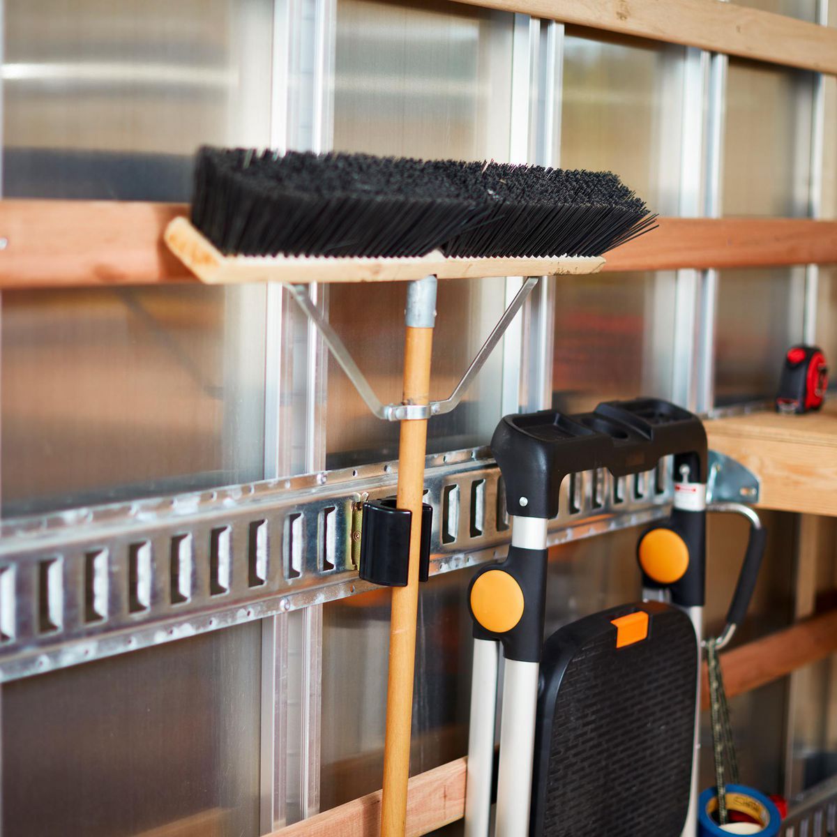 Long-Handle Tool Holder K746