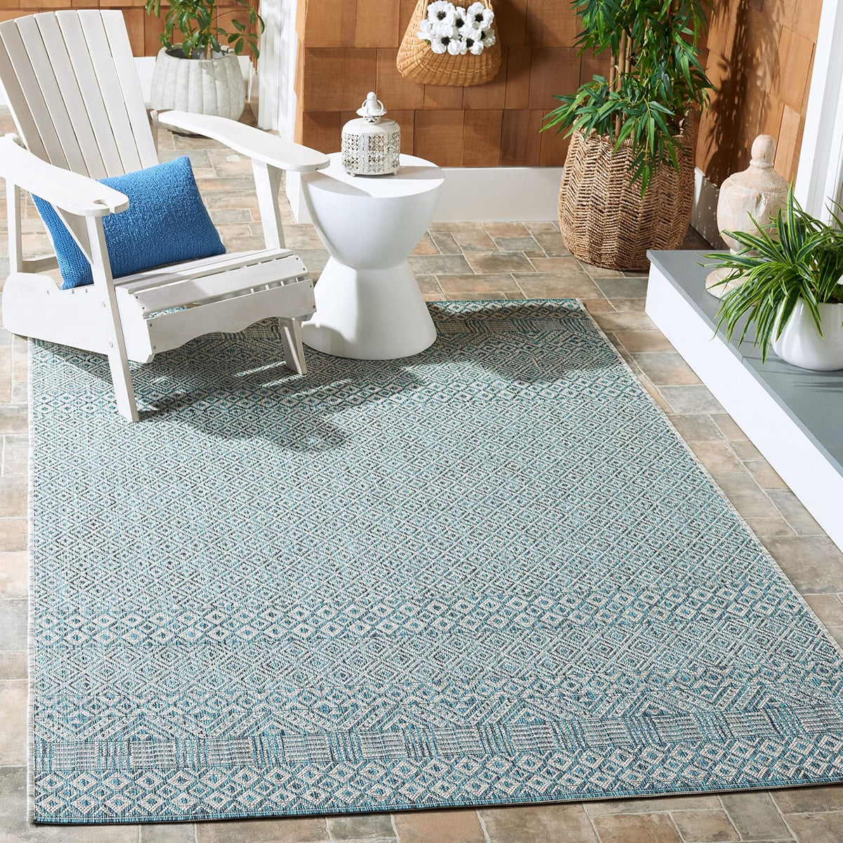 Ivory Green Round Indoor Outdoor Area Rug G98285