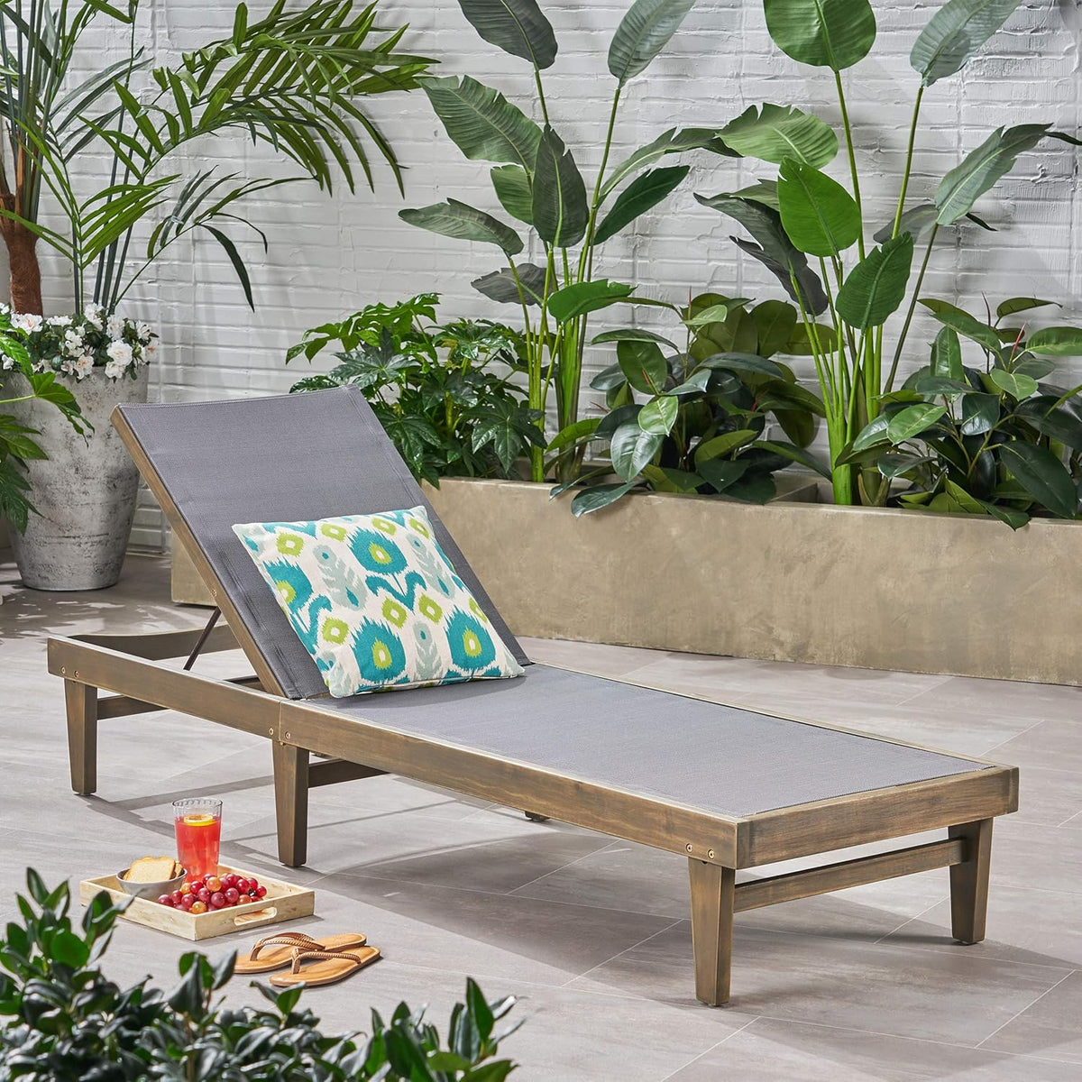 Outdoor Mesh Chaise Lounge with Acacia Wood Frame J6696
