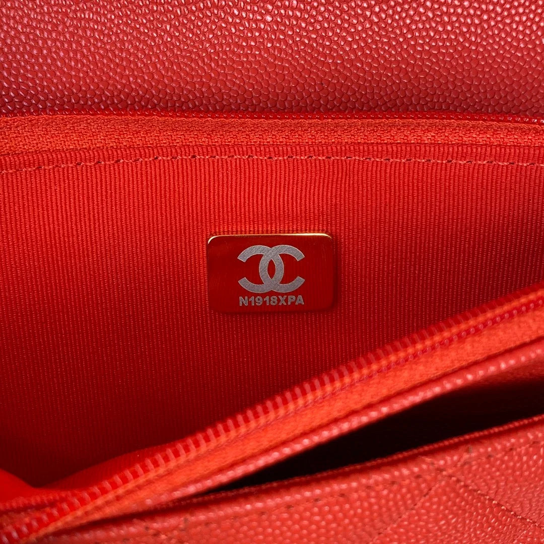 Small Flap Bag Gold Hardware Red Handbag L846