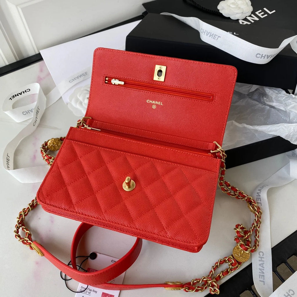Small Flap Bag Gold Hardware Red Handbag L846
