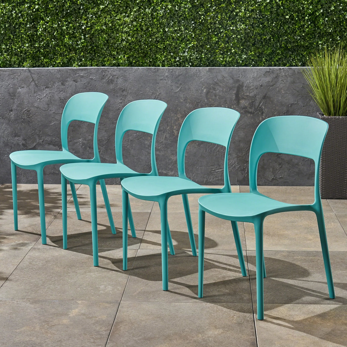 Plastic Stacking Dining Chairs Set of 4 I7407