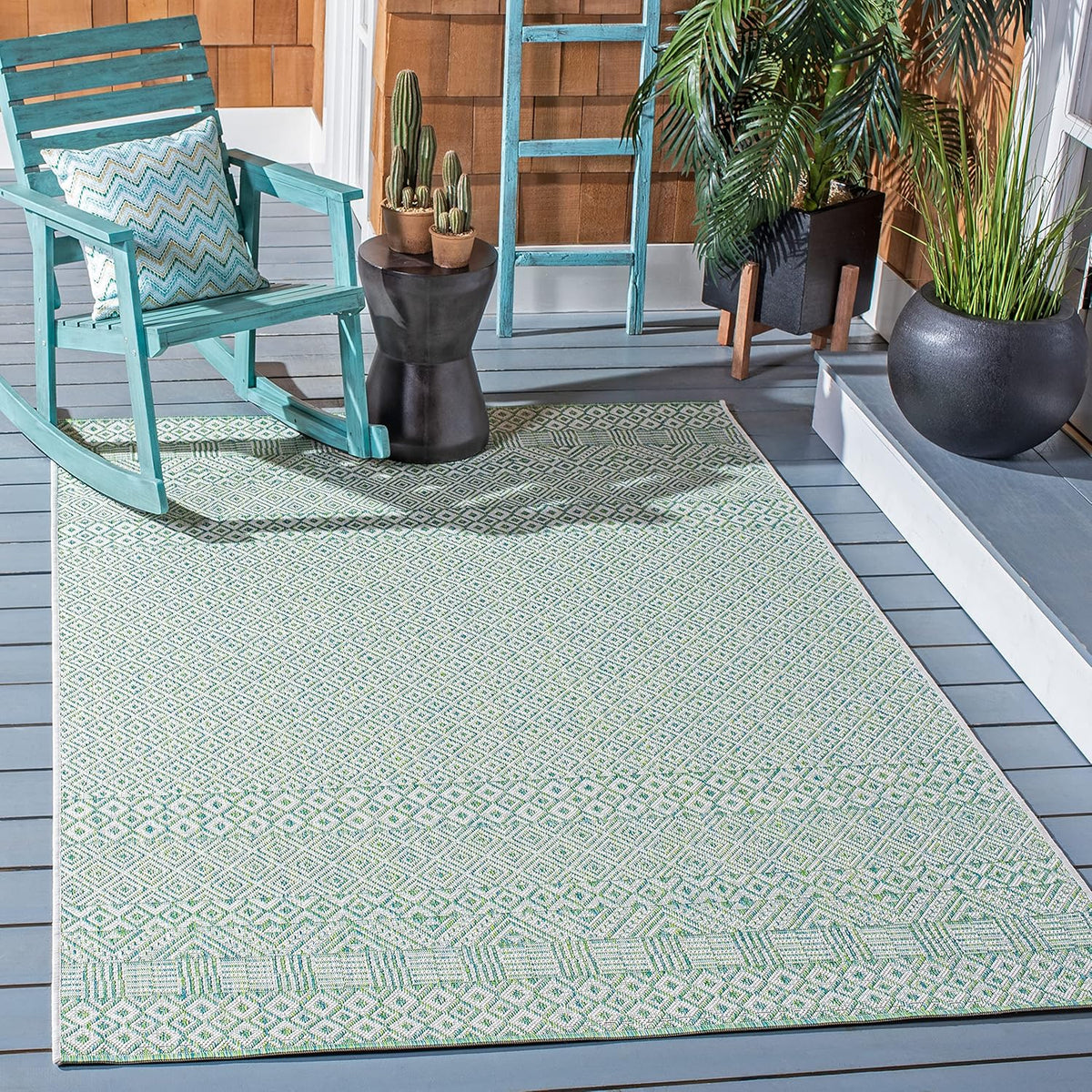 Ivory Green Round Indoor Outdoor Area Rug G98285