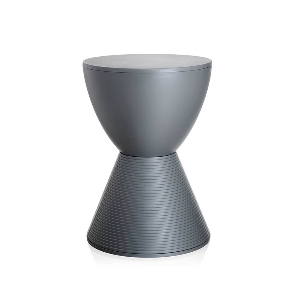 Pigeon Stool F3098