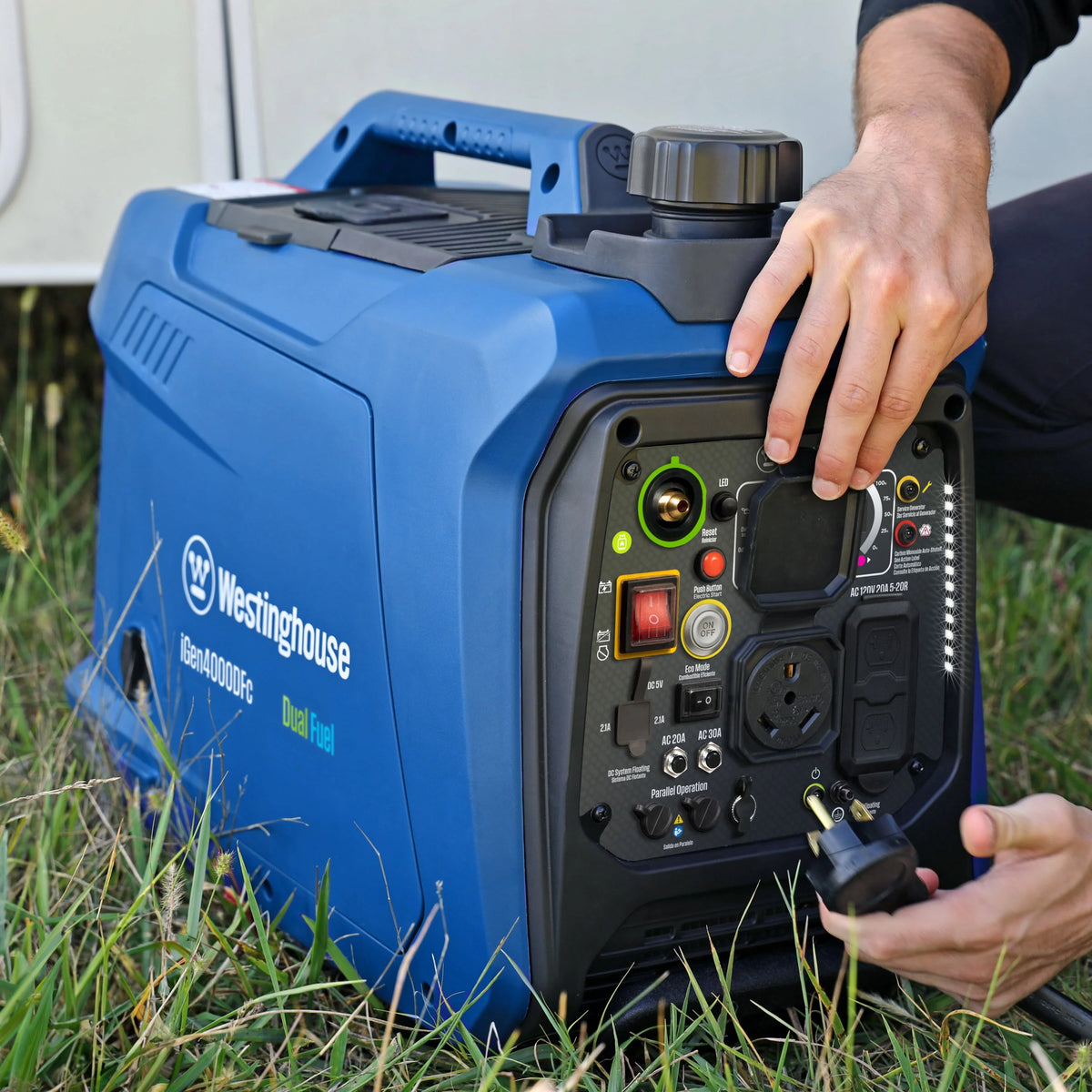 4000 Peak Watt Dual Fuel Portable Inverter Generator A750