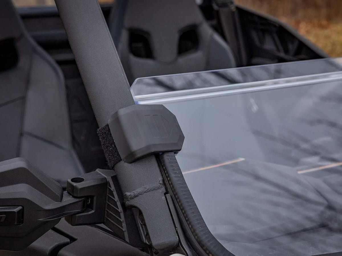 Half Windshield Polycarbonate Construction M588