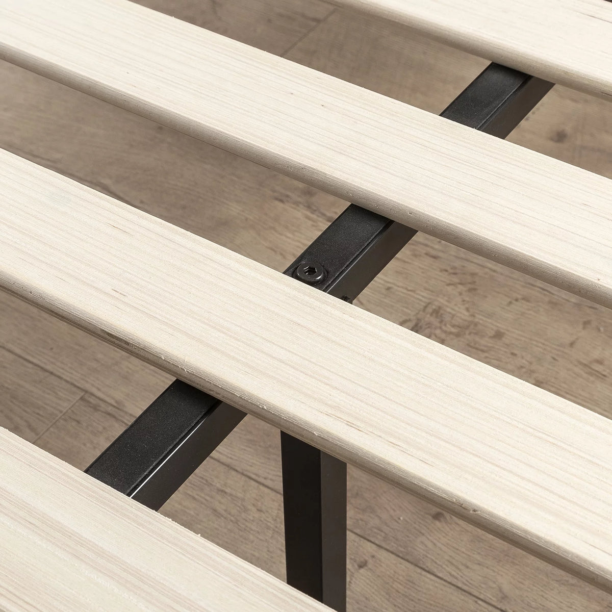 Wood Platform Bed Frame, Full D105